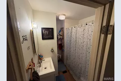 117 W Cartwright Avenue, Lemay, MO 63125 - Photo 9