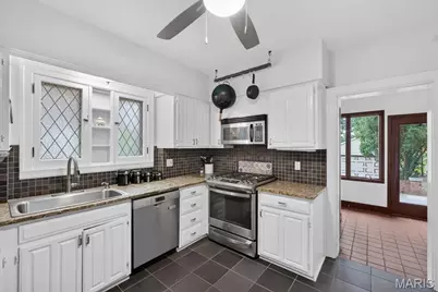 7141 Lindell Boulevard, Saint Louis, MO 63130 - Photo 15