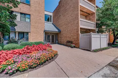 950 E Rue De La Banque #314, Saint Louis, MO 63141 - Photo 1