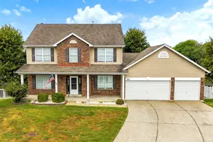 153 Prairie Bluffs Dr, Wentzville, MO 63385 - Photo 3