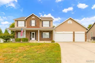 153 Prairie Bluffs Dr, Wentzville, MO 63385 - Photo 1