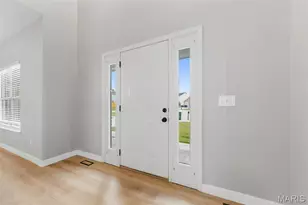 153 Prairie Bluffs Dr, Wentzville, MO 63385 - Photo 5