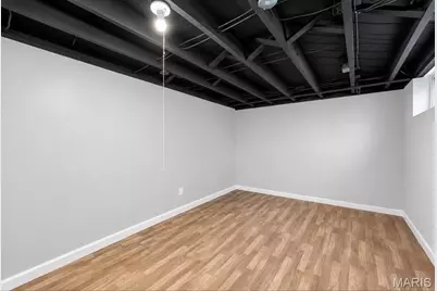 609 Clover Lane, Saint Louis, MO 63126 - Photo 15