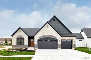107 Wolf Den Ct, Lake Saint Louis, MO 63367 - Photo 1