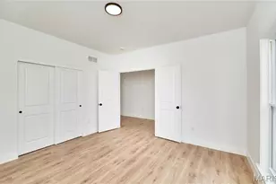107 Wolf Den Ct, Lake Saint Louis, MO 63367 - Photo 5