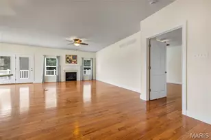 1216 Emerald Gardens Dr, Saint Peters, MO 63376 - Photo 7