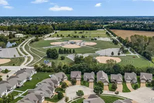 1216 Emerald Gardens Dr, Saint Peters, MO 63376 - Photo 35