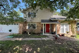 319 Windsor Spring Dr, Sunset Hills, MO 63122 - Photo 1