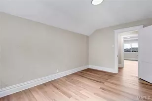 9119 Shelley Ave, Overland, MO 63114 - Photo 17