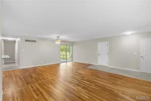 1411 Sherwood Forest Dr, Florissant, MO 63031 - Photo 9