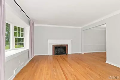7080 S Villanova Drive, Affton, MO 63123 - Photo 5
