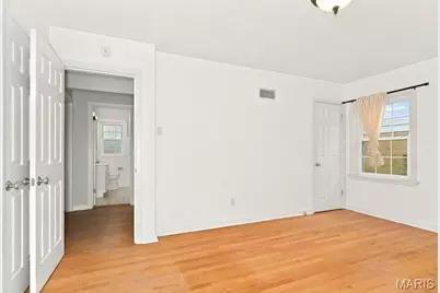 7080 S Villanova Drive, Affton, MO 63123 - Photo 15