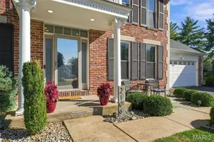 2106 Bow Tree Ct, Chesterfield, MO 63005 - Photo 3