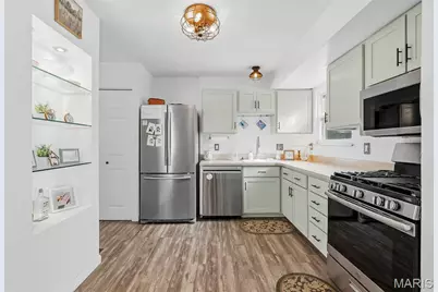 910 Oak Trail Court, Fenton, MO 63026 - Photo 17