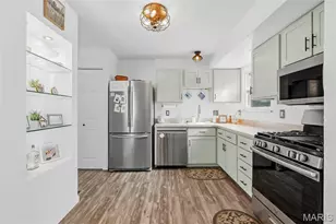 910 Oak Trail Ct, Fenton, MO 63026 - Photo 17