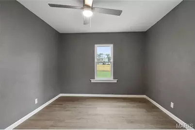7095 Lexington Avenue, Velda City, MO 63121 - Photo 11