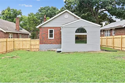 7095 Lexington Avenue, Velda City, MO 63121 - Photo 17