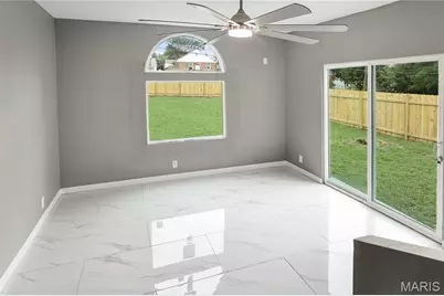 7095 Lexington Avenue, Velda City, MO 63121 - Photo 7