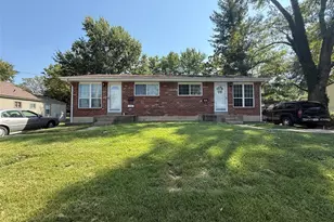 3560 Dixie Dr, Saint Ann, MO 63074 - Photo 1