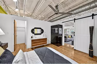 2401 S 12th Street #101, Saint Louis, MO 63104 - Photo 25