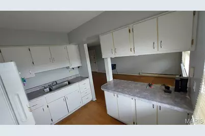 7499 Hazelcrest Drive #G, Hazelwood, MO 63042 - Photo 3