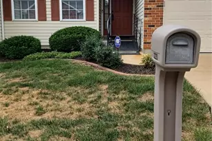 3220 Mehl Crossing Ct, Mehlville, MO 63129 - Photo 1