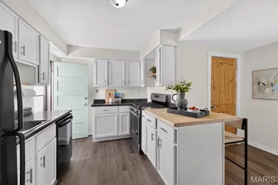 1143 Folger Avenue, Kirkwood, MO 63122 - Photo 9