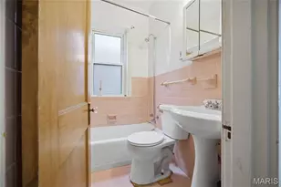 2625 January Ave, Saint Louis, MO 63139 - Photo 9