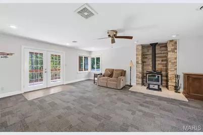5985 N Lakeshore Drive, Hillsboro, MO 63050 - Photo 21