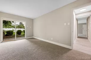 9111 Villaridge Ct, Saint Louis, MO 63123 - Photo 15