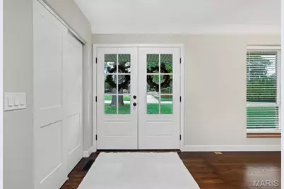 1670 Bennett Avenue, Warson Woods, MO 63122 - Photo 3