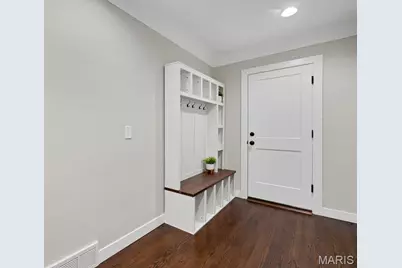1670 Bennett Avenue, Warson Woods, MO 63122 - Photo 7