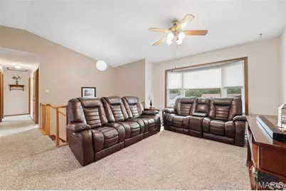 717 Cypress Drive, Pacific, MO 63069 - Photo 3