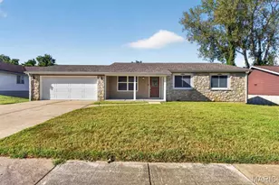 1825 Christo Ct, Unincorporated, MO 63138 - Photo 1