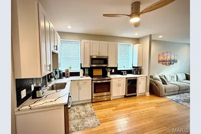2811 Hickory Street, Saint Louis, MO 63104 - Photo 9