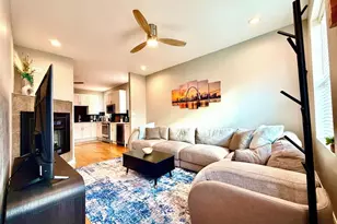 2811 Hickory St, Saint Louis, MO 63104 - Photo 3