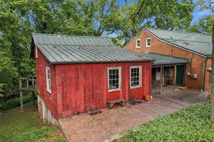 205 E 8th St, Hermann, MO 65041 - Photo 17