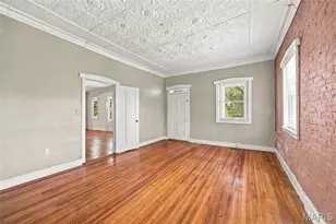 205 E 8th St, Hermann, MO 65041 - Photo 31