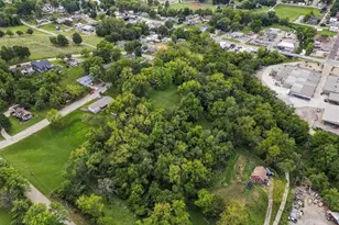 205 E 8th St, Hermann, MO 65041 - Photo 71