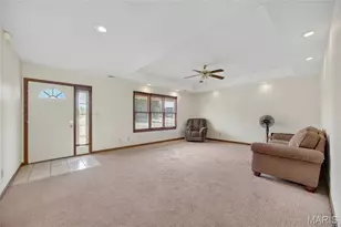 16301 Early Ln, Lebanon, MO 65536 - Photo 9