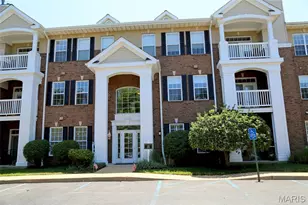 1175 Mill Crossing Dr, Creve Coeur, MO 63141 - Photo 1