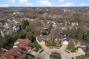 706 Cedar Bluff Ct, Ballwin, MO 63021 - Photo 9