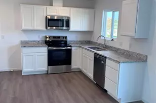 100 Mora Blvd, O'Fallon, MO 63368 - Photo 3