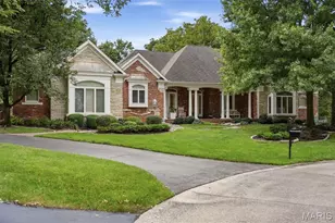 17712 Sugarberry Ct, Chesterfield, MO 63005 - Photo 1