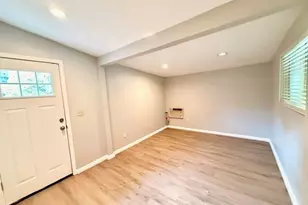2320 St Catherine St, Florissant, MO 63033 - Photo 13