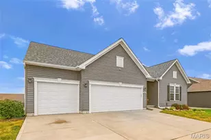 440 Rocky Mountain Dr, Troy, MO 63379 - Photo 3