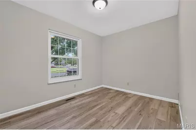 210 Raymond Drive, Florissant, MO 63031 - Photo 13