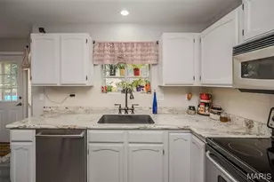 1826 Red Clover Dr, Florissant, MO 63031 - Photo 21
