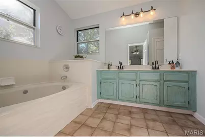 1826 Red Clover Drive, Florissant, MO 63031 - Photo 31