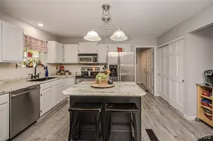 1826 Red Clover Dr, Florissant, MO 63031 - Photo 25